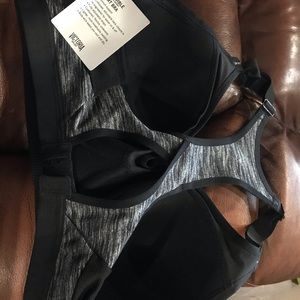Victoria Secret sports bra 36D